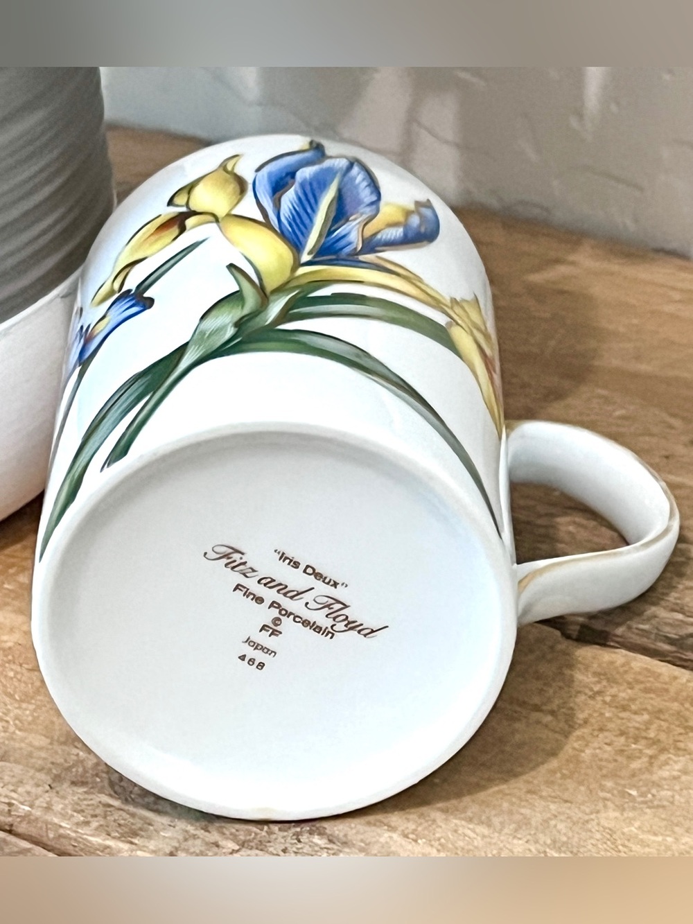 Vtg 1990s Fitz and Floyd "Iris Deux" Fine Porcelain Mug Japan 24k Gold Trim - Picture 4 of 4